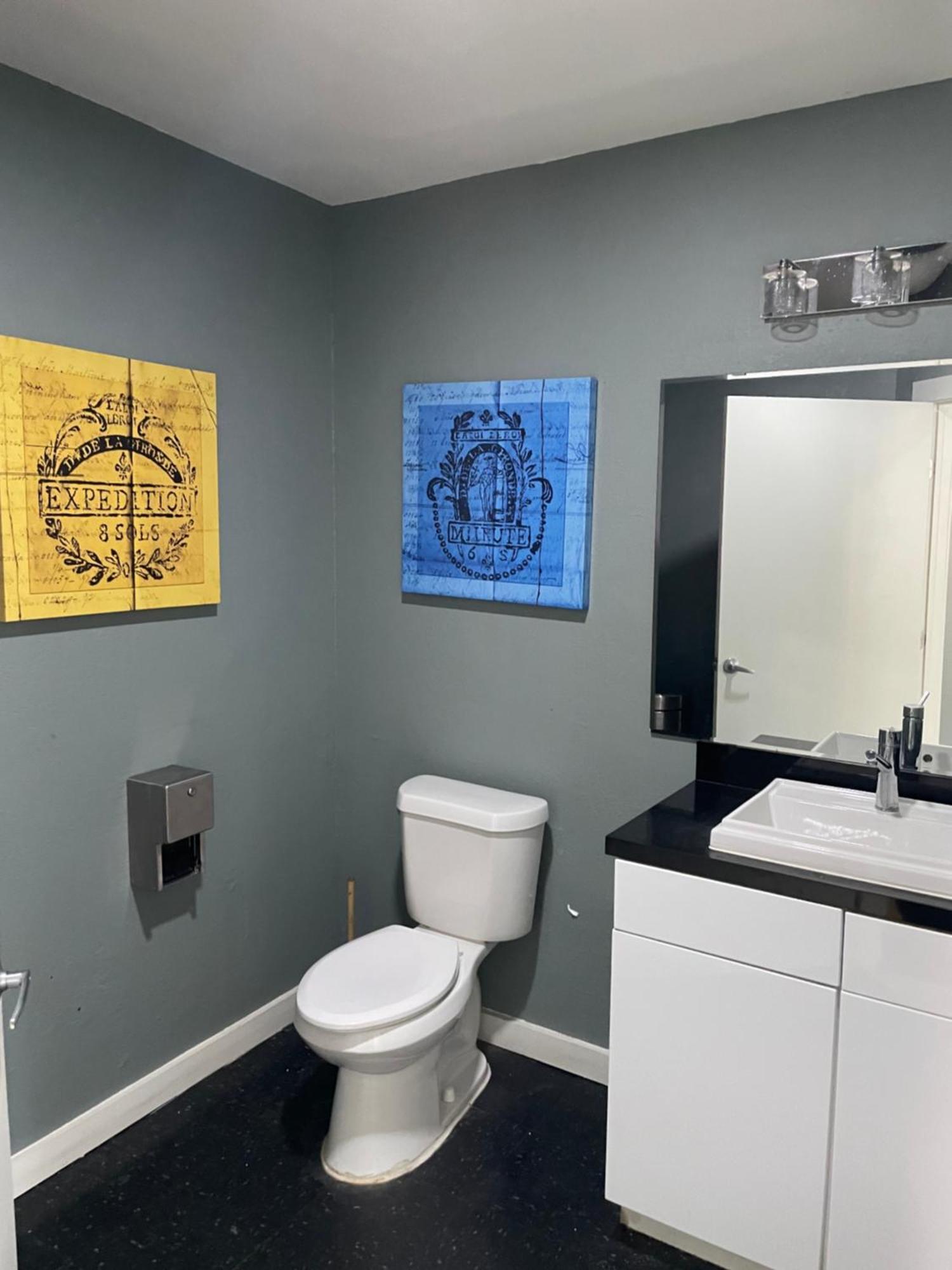 Huge One Bedroom With 2 Queen Size Beds Houston Eksteriør billede